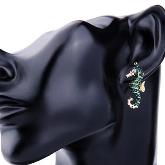 Sea Horse Earrings - Picture 2 of 4